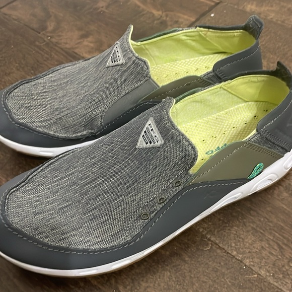 Columbia Bahama Vent Slip On Boat Shoes in Excellent Shape! - Picture 4 of 7